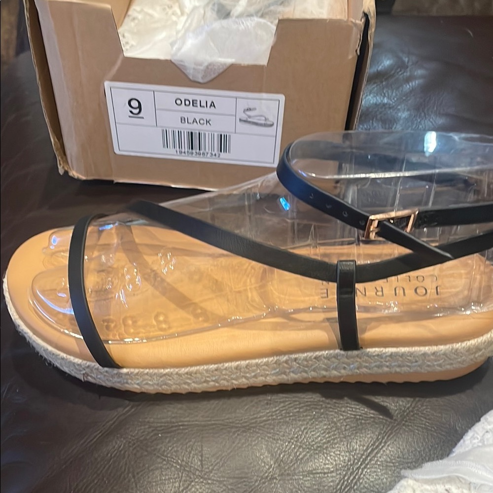 Journee Collection Black Espadrille Flats